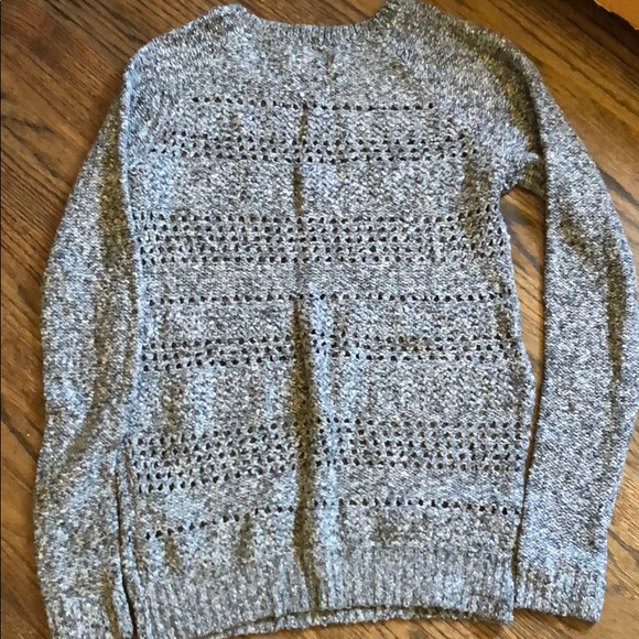 *Abercrombie & Fitch* Women Gray sweater_S - Picture 5 of 5